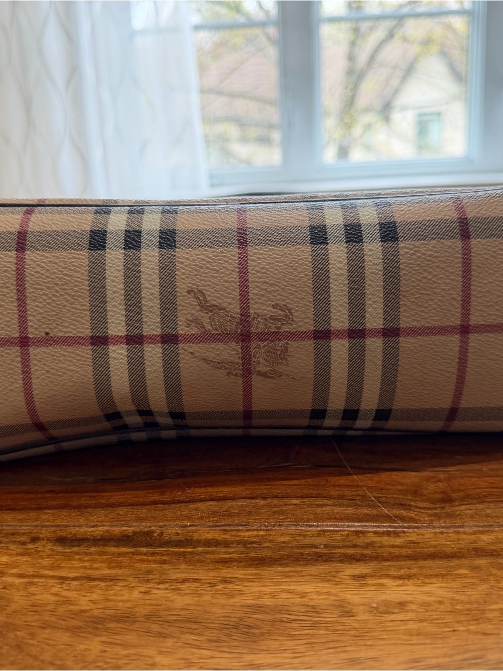 Burberry Beige Plaid Tote with Dark Brown Straps - Picture 3 of 6